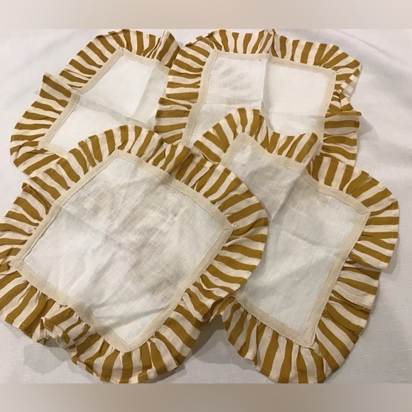 NEW Set of 4 Amuse La Bouche Ochre Candy Stripe Napkins 100% Linen - Picture 2 of 6